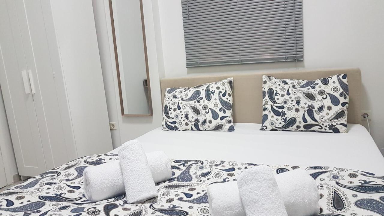 Palette Apartment Chocolate - Athens Center, 6 Bd, 3 Bath 외부 사진