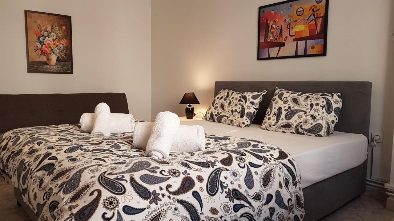 Palette Apartment Chocolate - Athens Center, 6 Bd, 3 Bath 외부 사진
